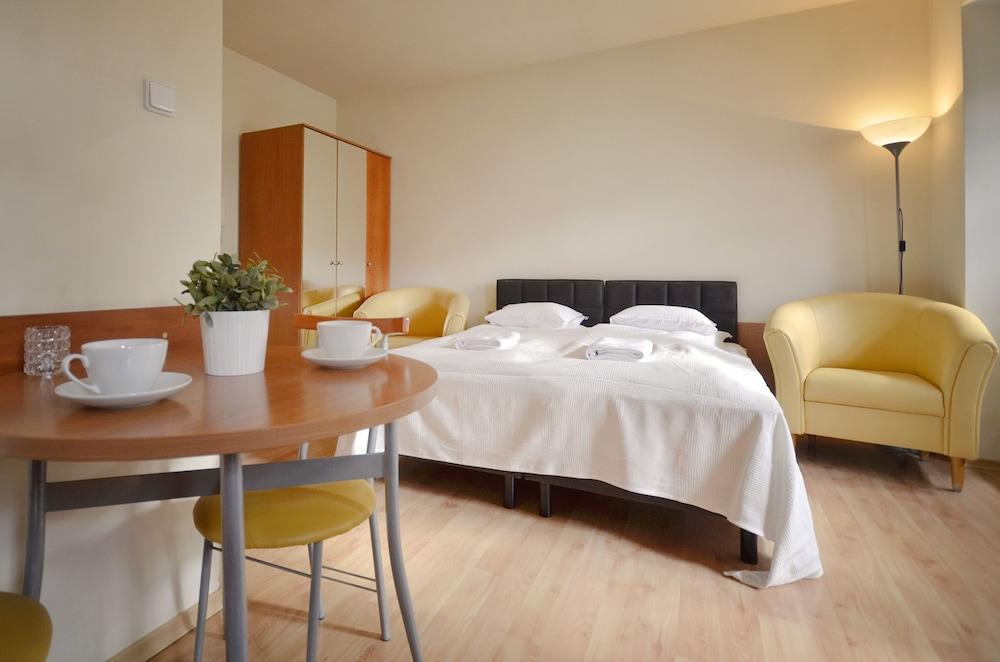 Dom&House - Apartamenty Zacisze Sopot Exterior foto